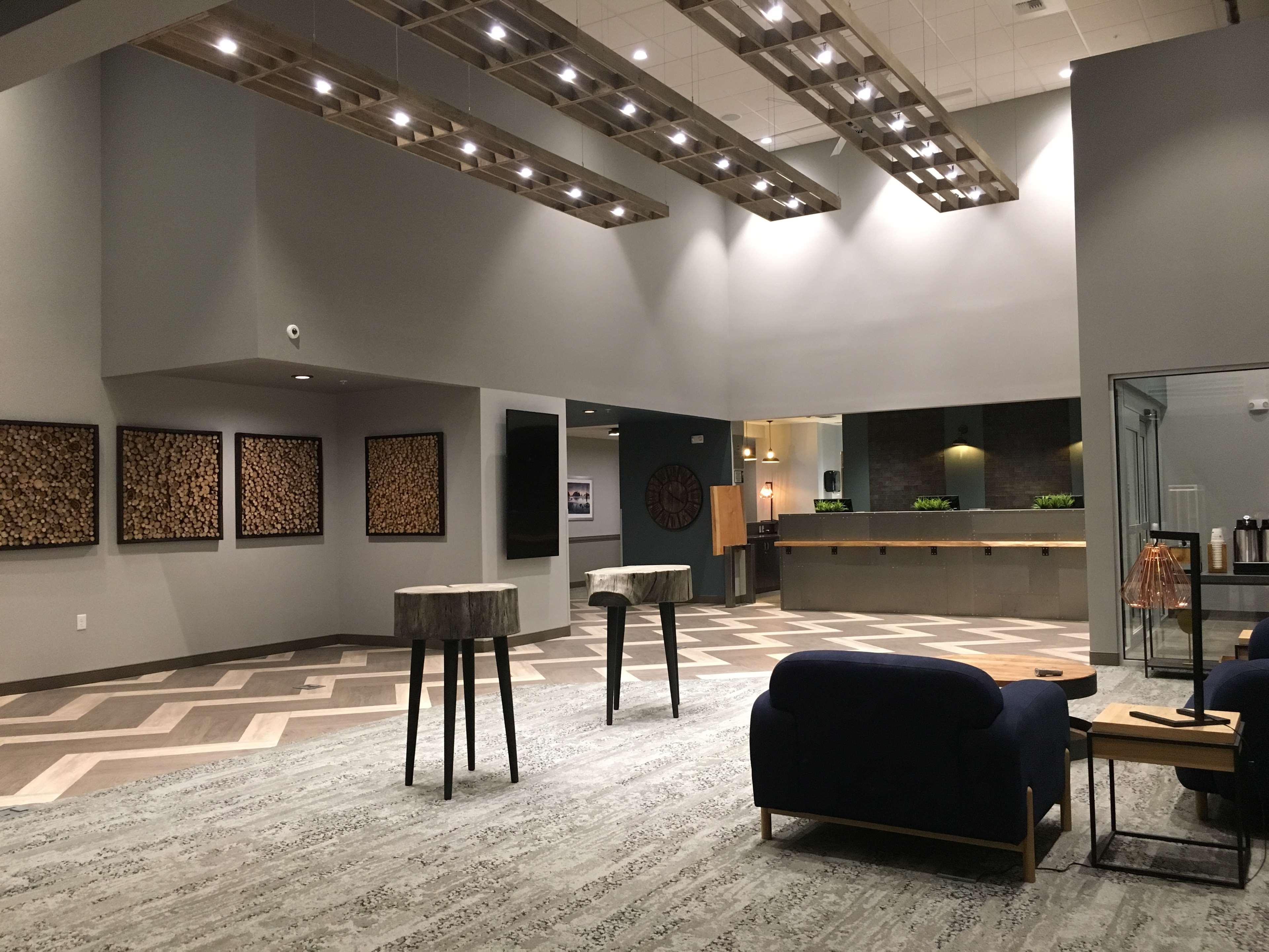Western Premier Peppertree At Hotel Bend
